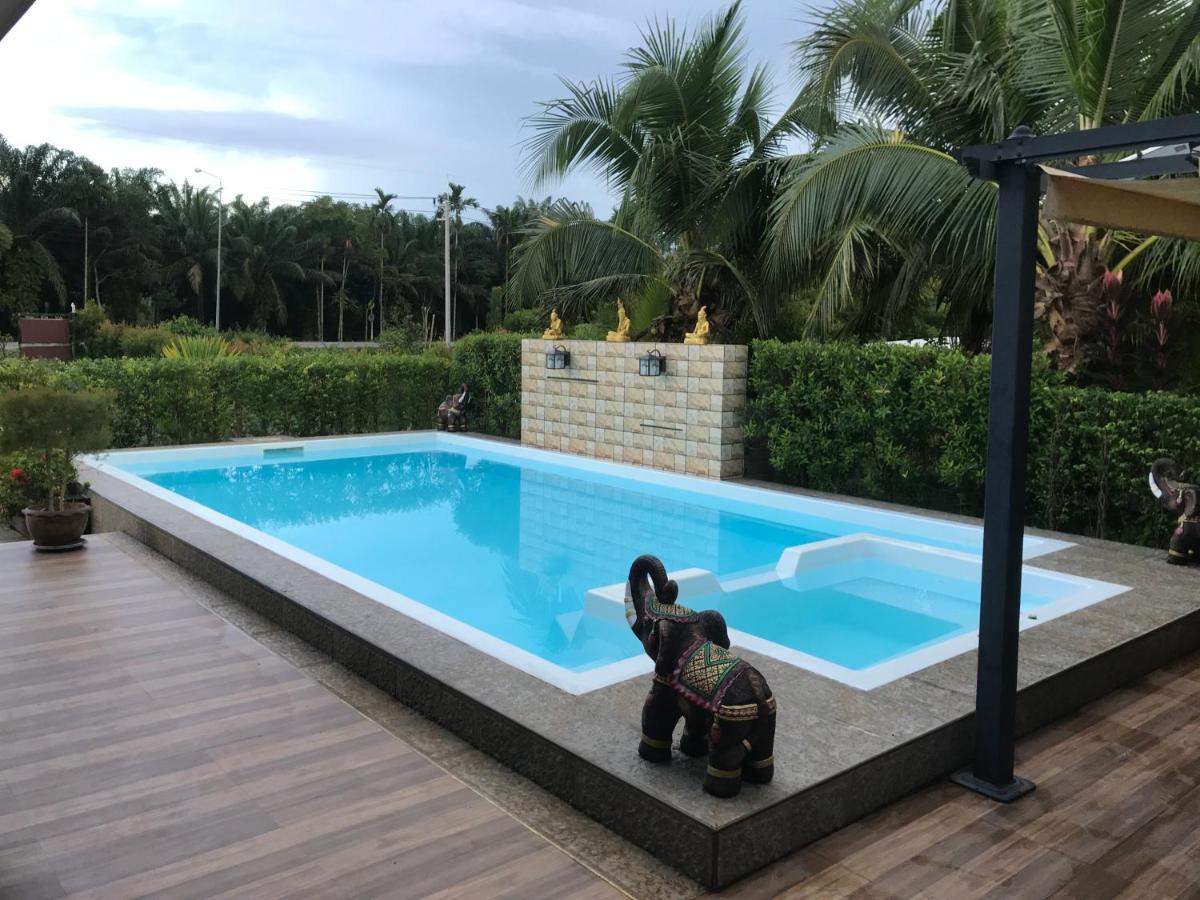 Pajaree And Udo'S Happy Homestay Trang Exterior foto
