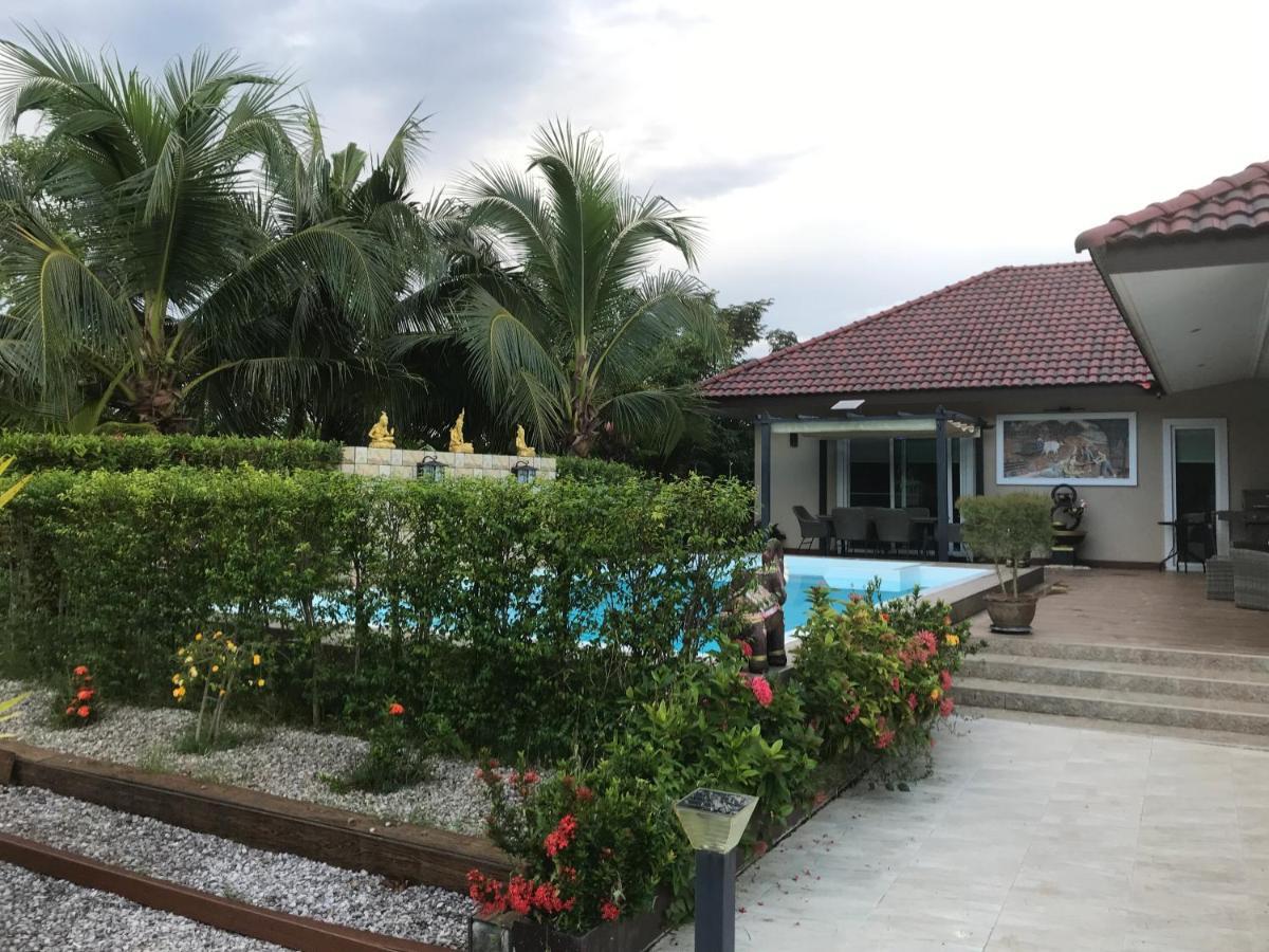 Pajaree And Udo'S Happy Homestay Trang Exterior foto